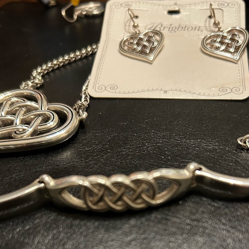 Brighton Retired Interlocking Heart Necklace Earr… - image 4